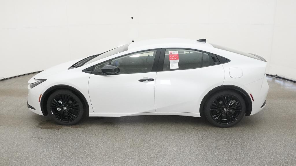 2026 Toyota Prius Plug-in Hybrid photo 21