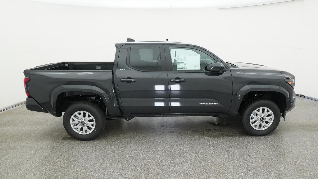 2025 Toyota Tacoma SR5 Double Cab photo 4