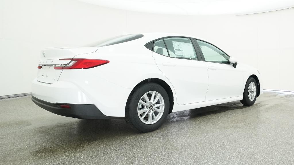 2025 Toyota Camry LE photo 23