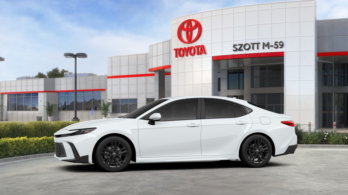 2026 Toyota Camry SE photo 2