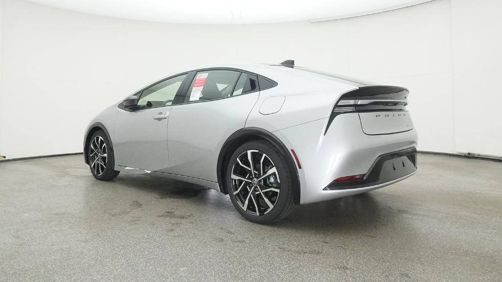 2026 Toyota Prius XSE Plug-in Hybrid photo 3