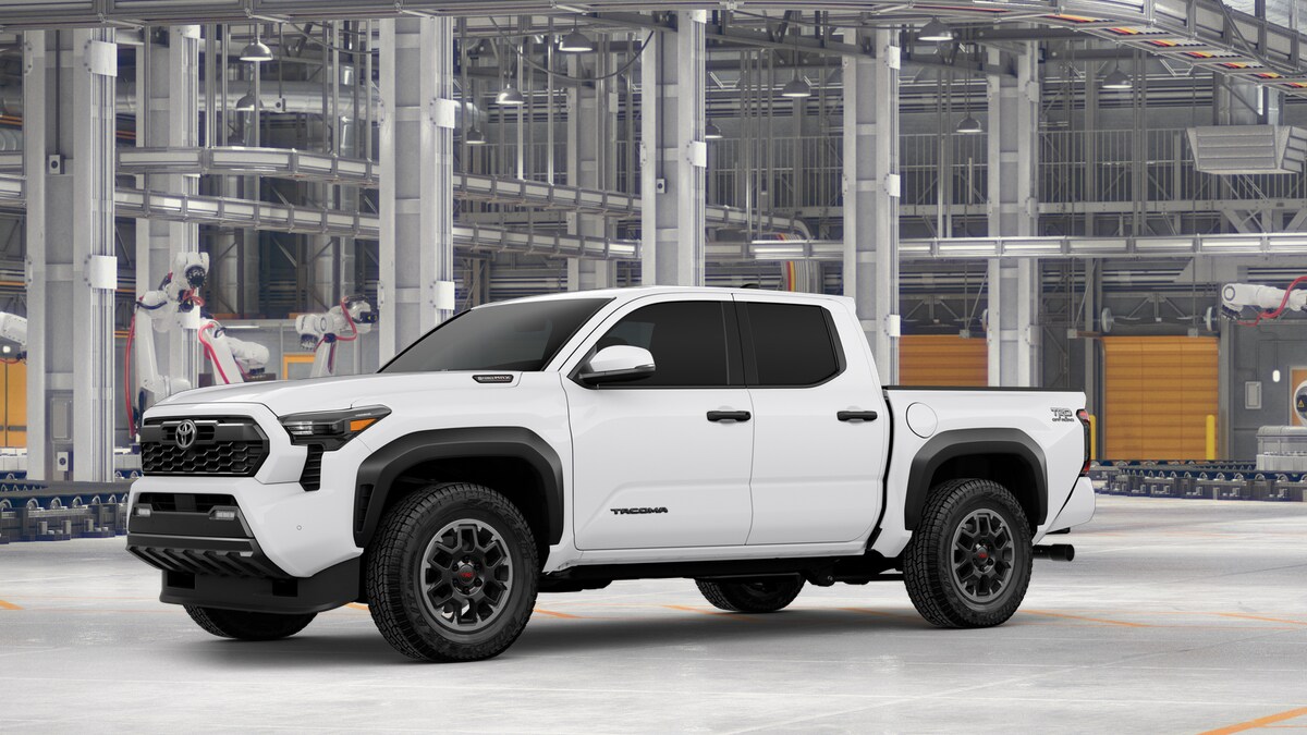 2025 Toyota Tacoma TRD Off-Road photo 2