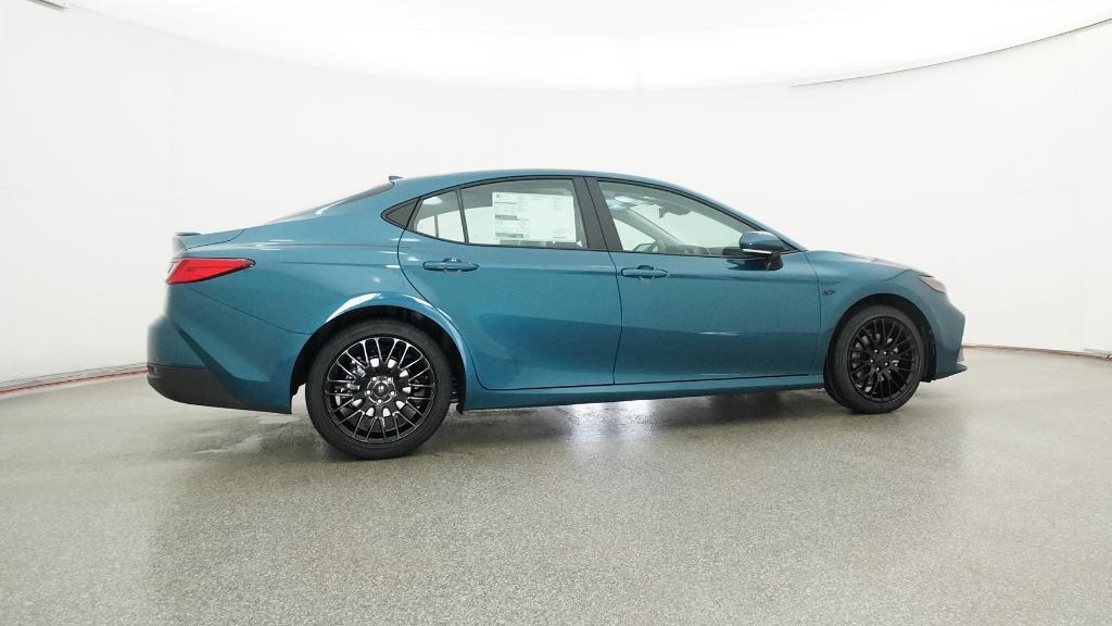 2025 Toyota Camry LE photo 29