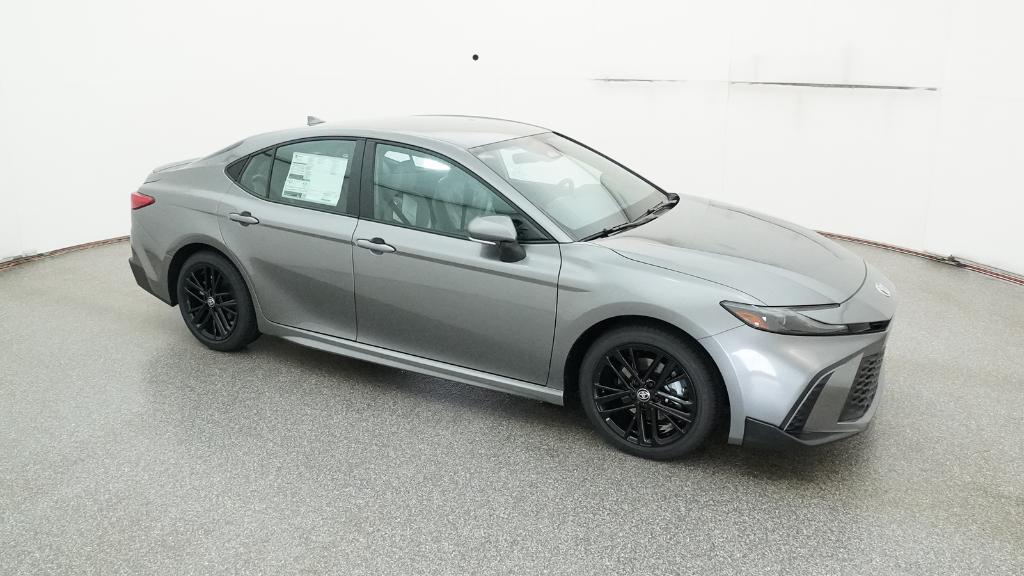 2025 Toyota Camry SE photo 3