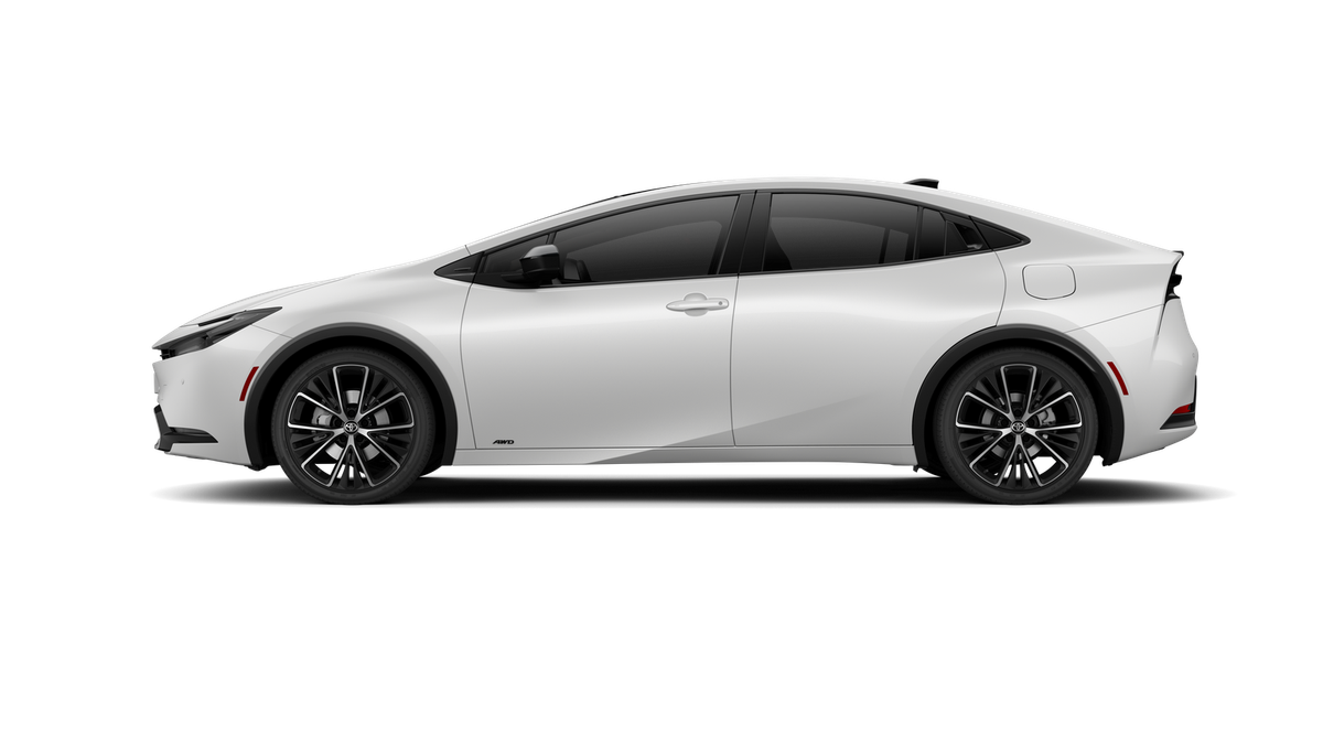 2026 Toyota Prius XLE photo 4