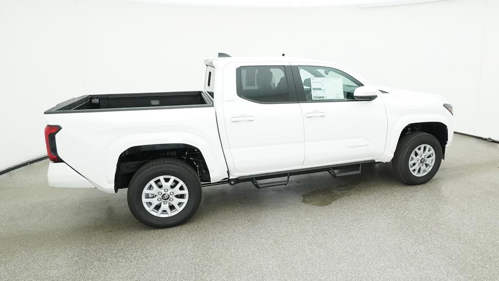 2024 Toyota Tacoma SR5 4x4 Double Cab photo 3