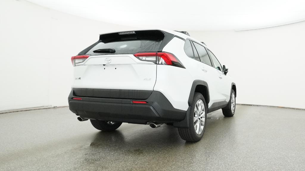 2025 Toyota RAV4 XLE Premium photo 2