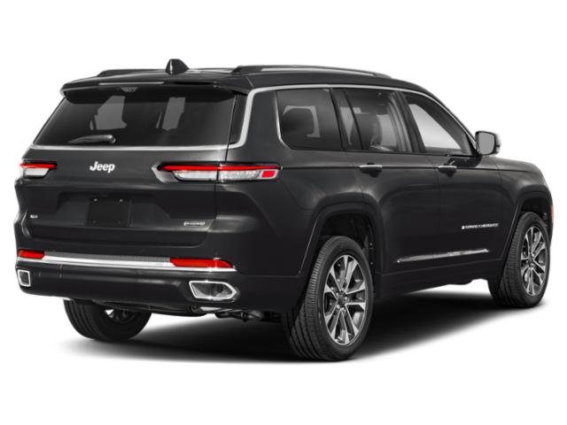 2025 Jeep Grand Cherokee Overland photo 3