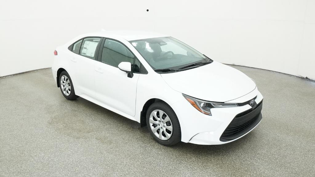 2025 Toyota Corolla LE photo 3