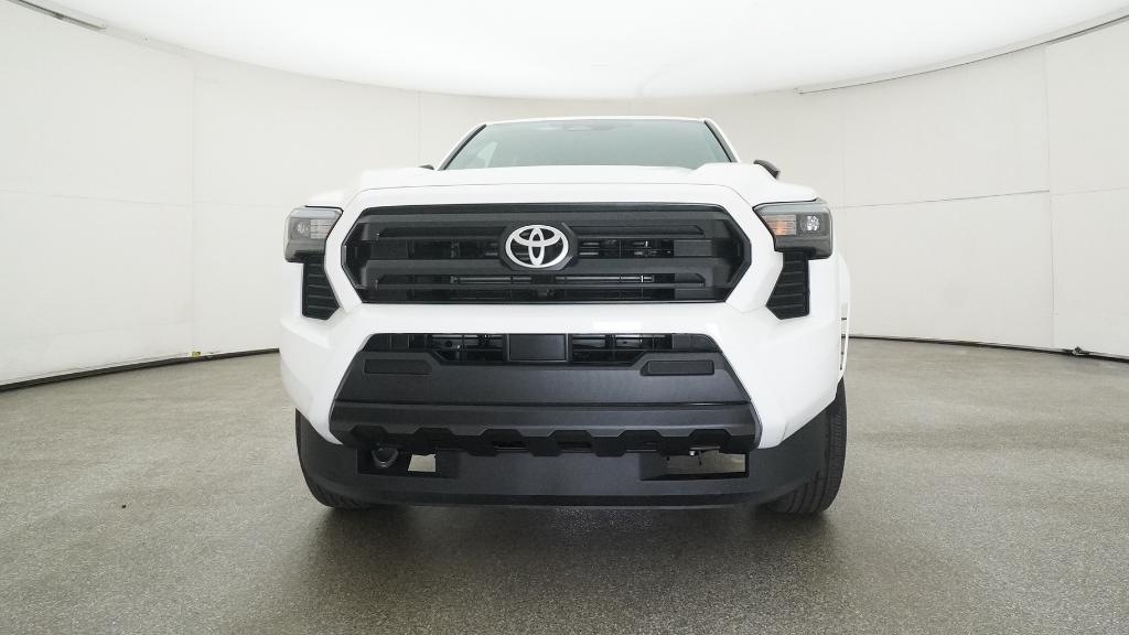 2025 Toyota Tacoma SR photo 4