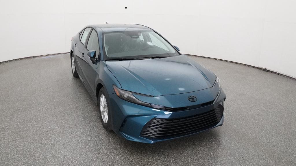 2026 Toyota Camry LE photo 11