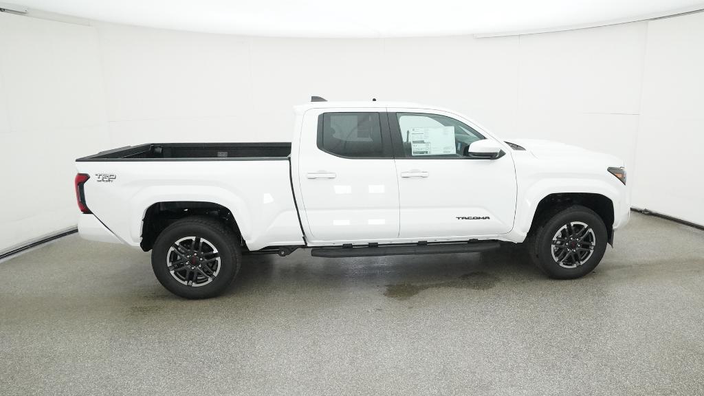 2025 Toyota Tacoma TRD Sport Double Cab photo 3