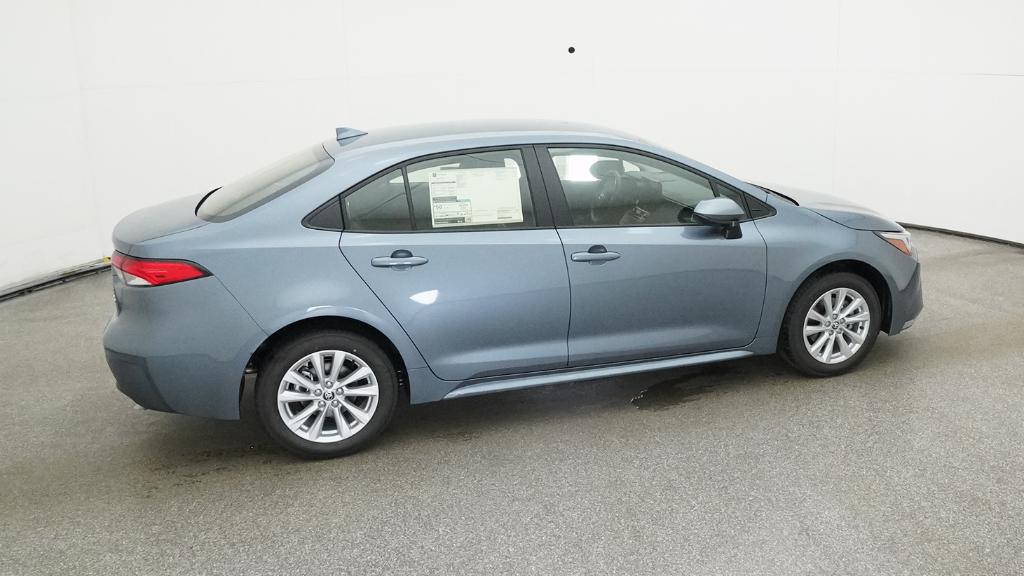 2025 Toyota Corolla Hybrid LE photo 10