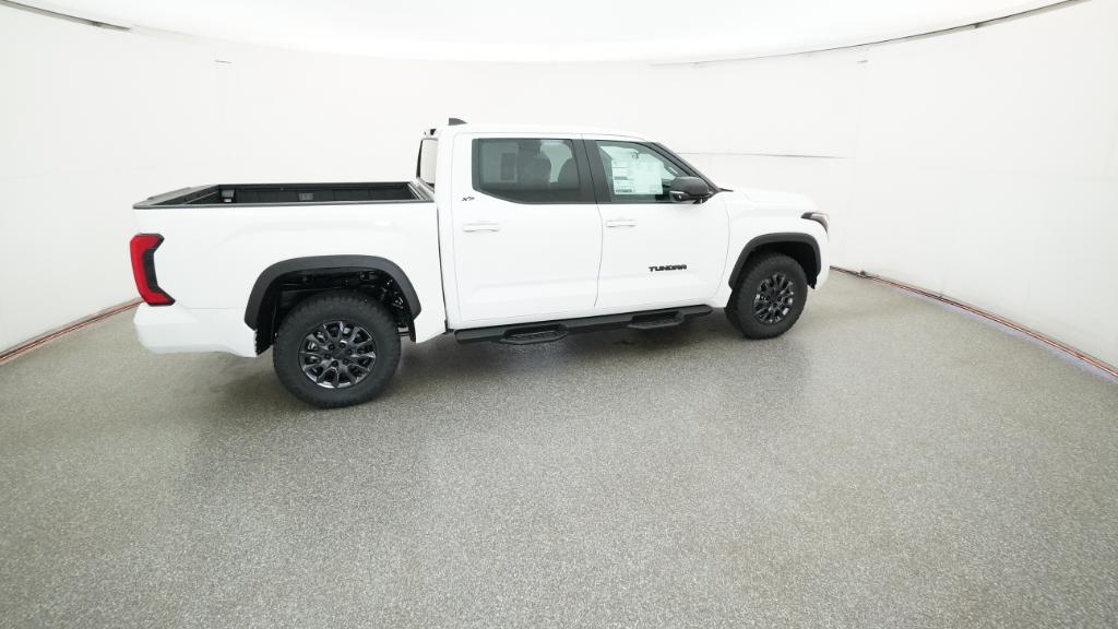 2026 Toyota Tundra SR5 CrewMax photo 34