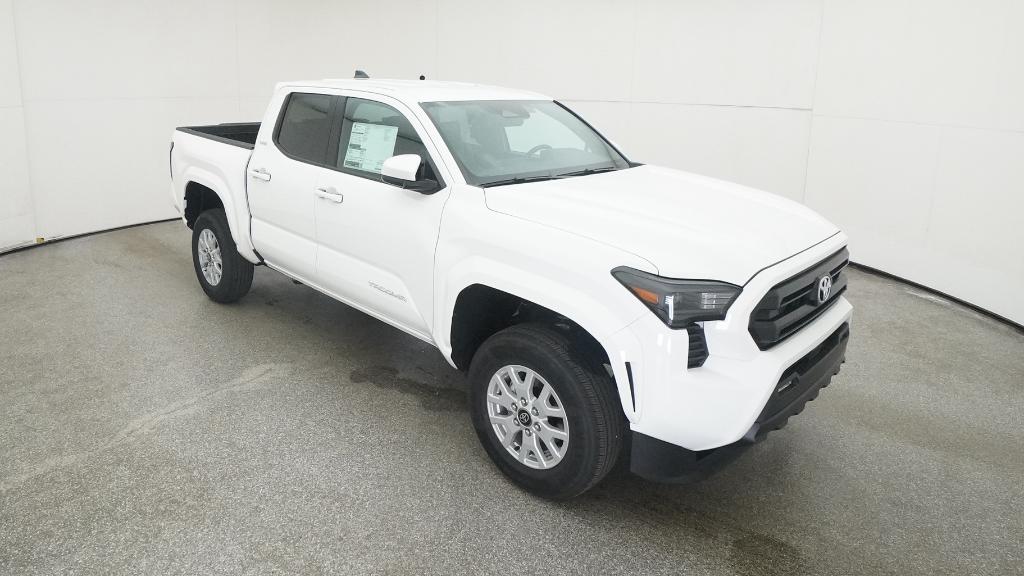 2025 Toyota Tacoma SR5 photo 33