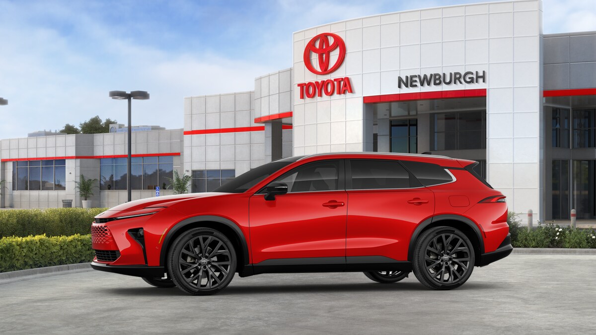 2025 Toyota Crown Signia Limited - Photo 3