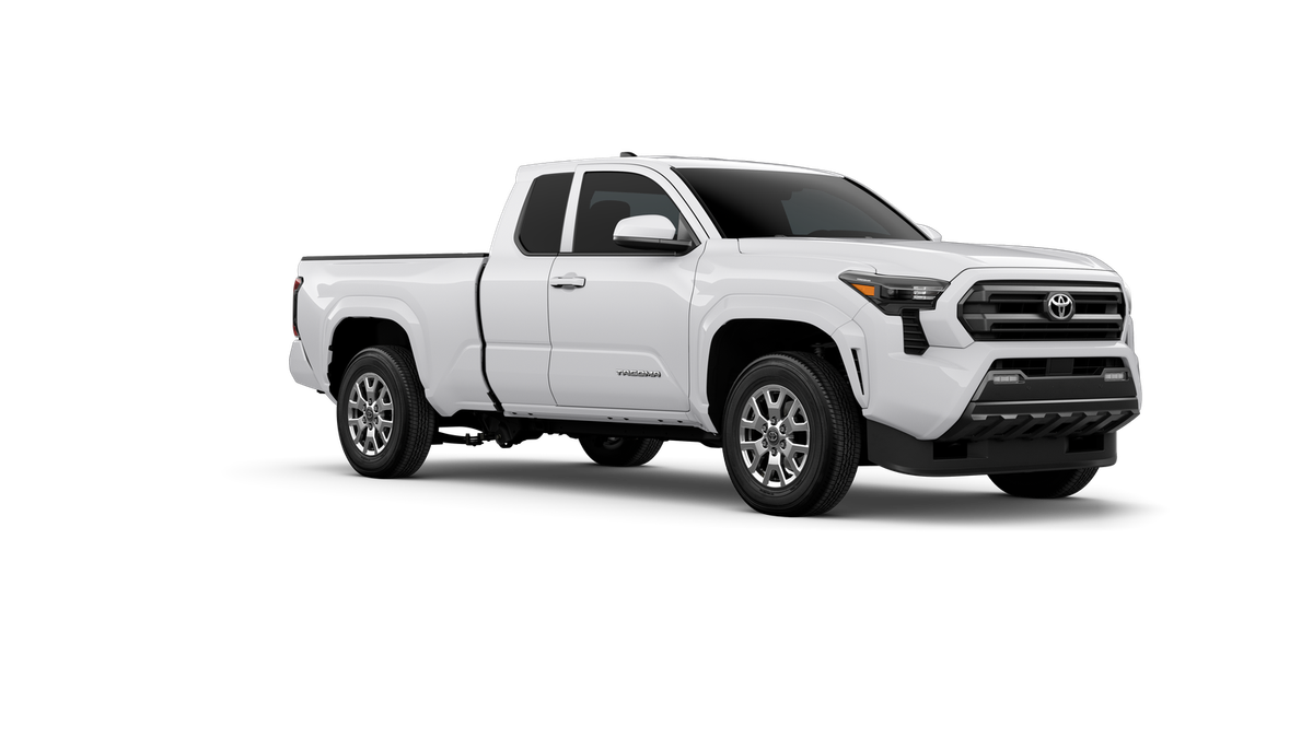 2025 Toyota Tacoma SR5 XtraCab photo 18