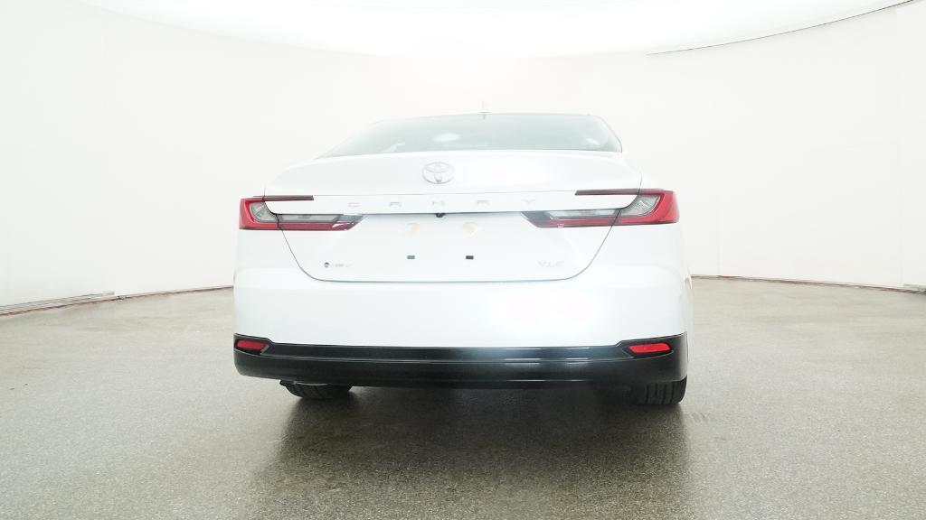2025 Toyota Camry XLE photo 4