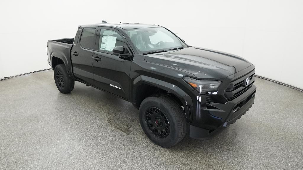 2025 Toyota Tacoma SR5 photo 11