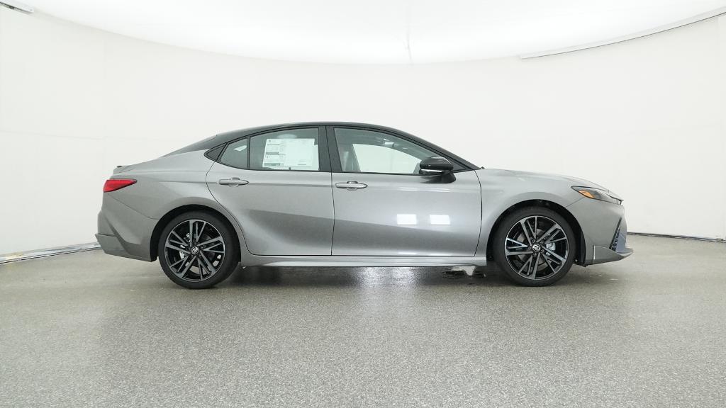 2025 Toyota Camry XSE photo 14
