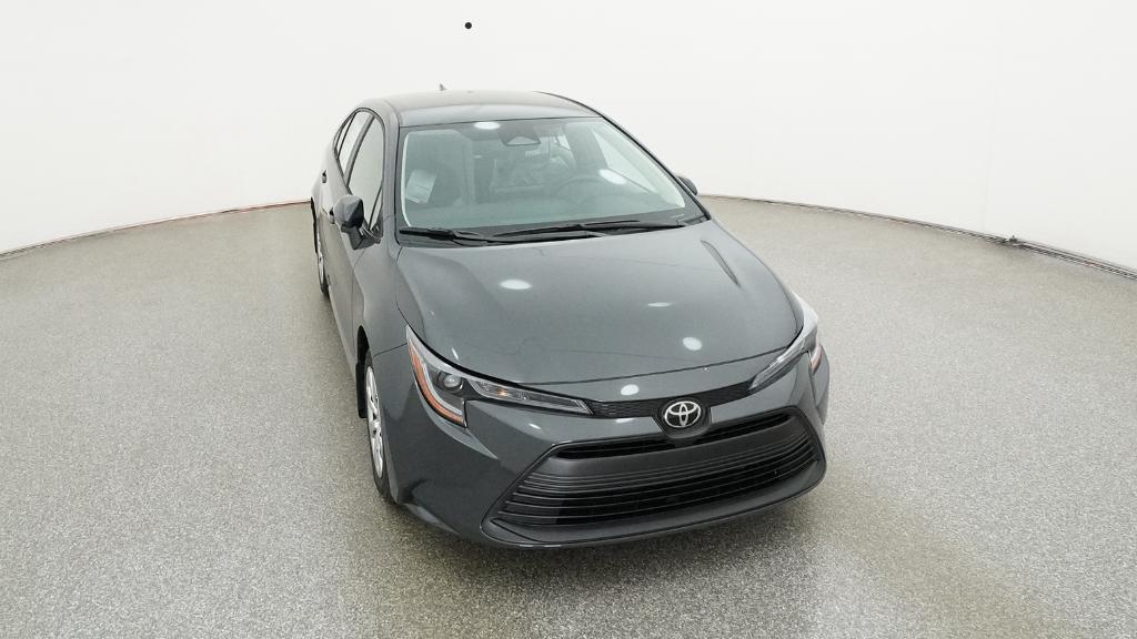 2025 Toyota Corolla LE photo 4