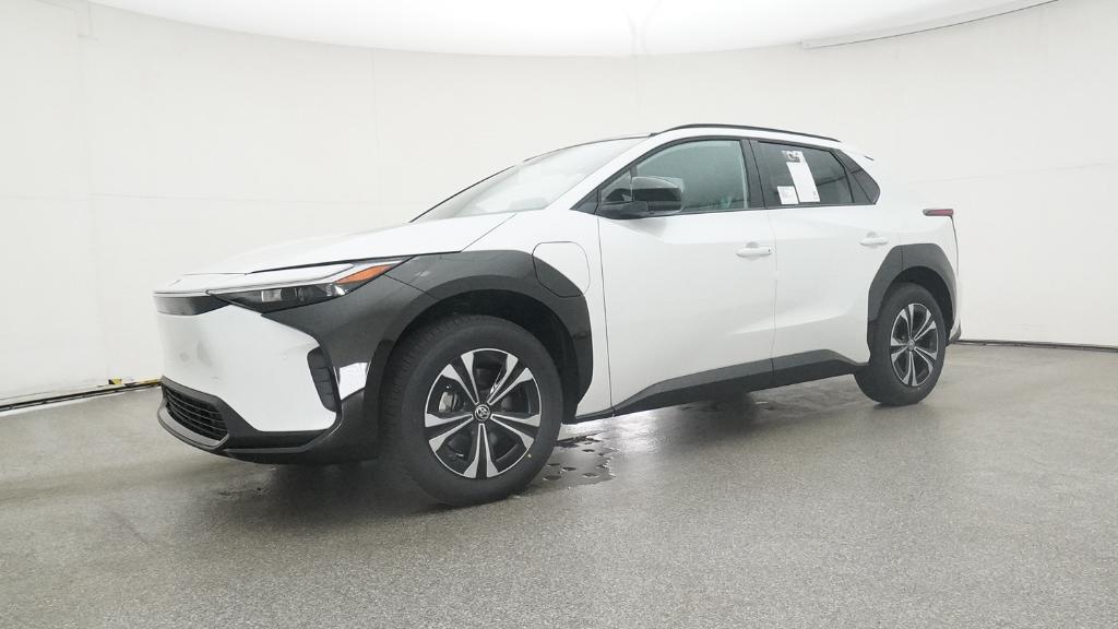 2025 Toyota bZ4X XLE photo 25
