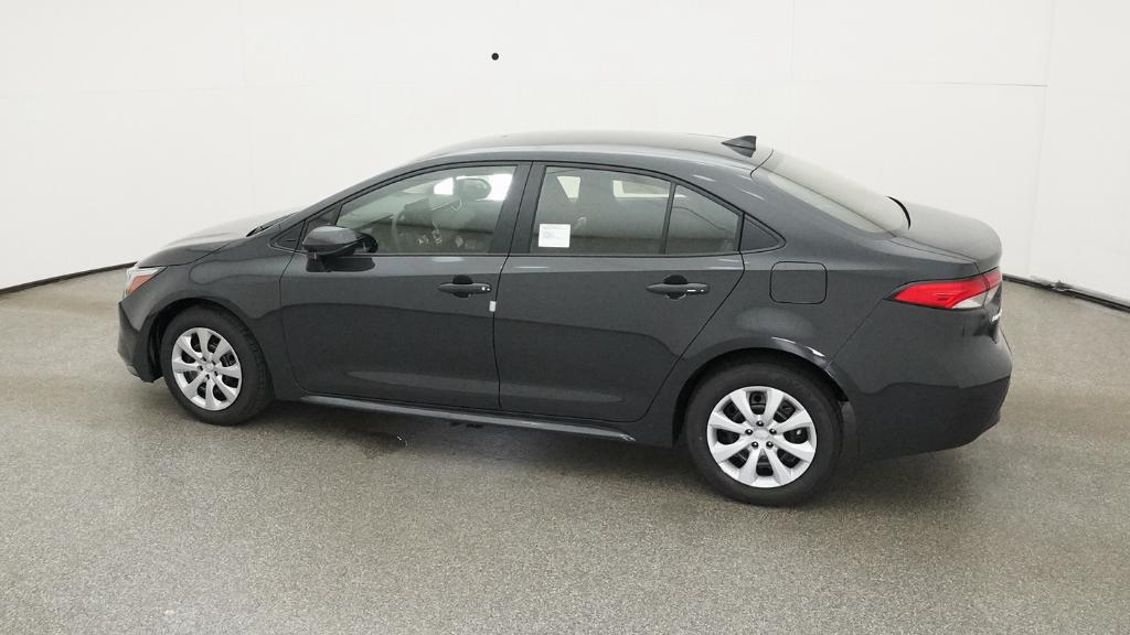 2025 Toyota Corolla Hybrid LE photo 18