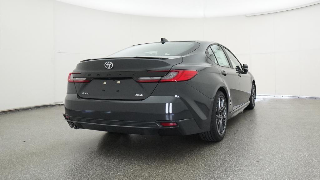 2025 Toyota Camry XSE photo 3