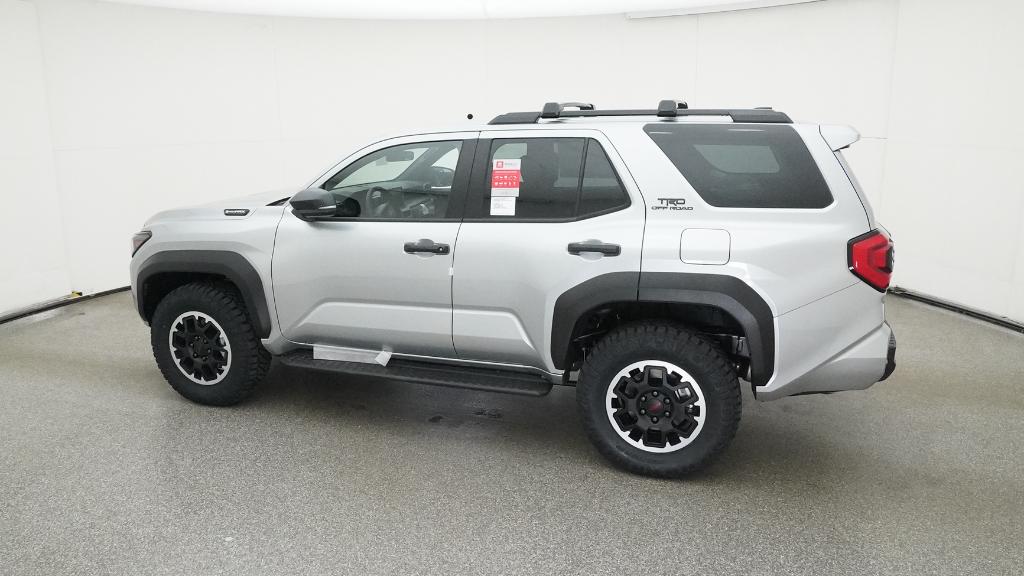 2025 Toyota 4Runner TRD Off-Road photo 4