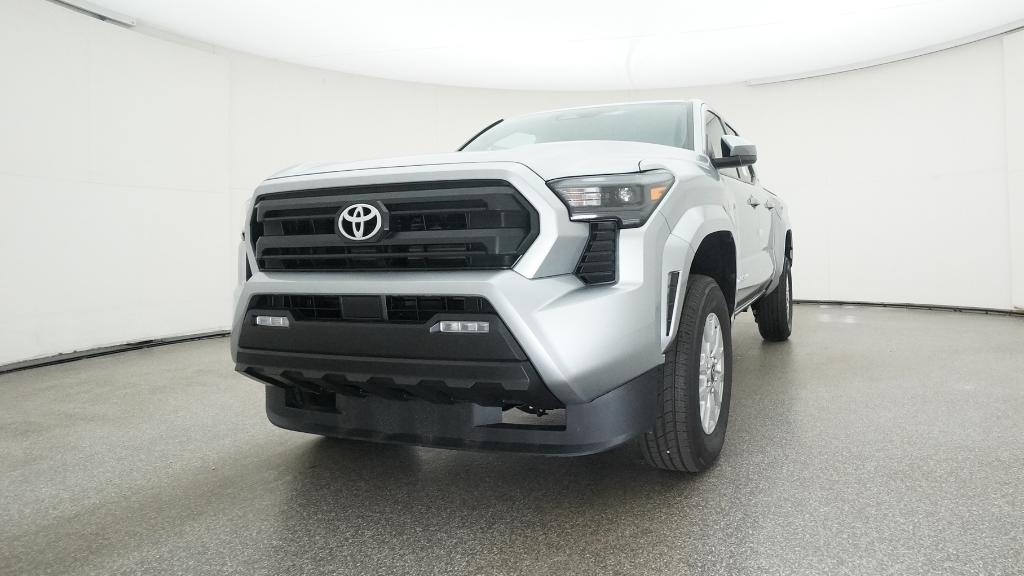 2025 Toyota Tacoma SR5 4x4 Double Cab photo 4