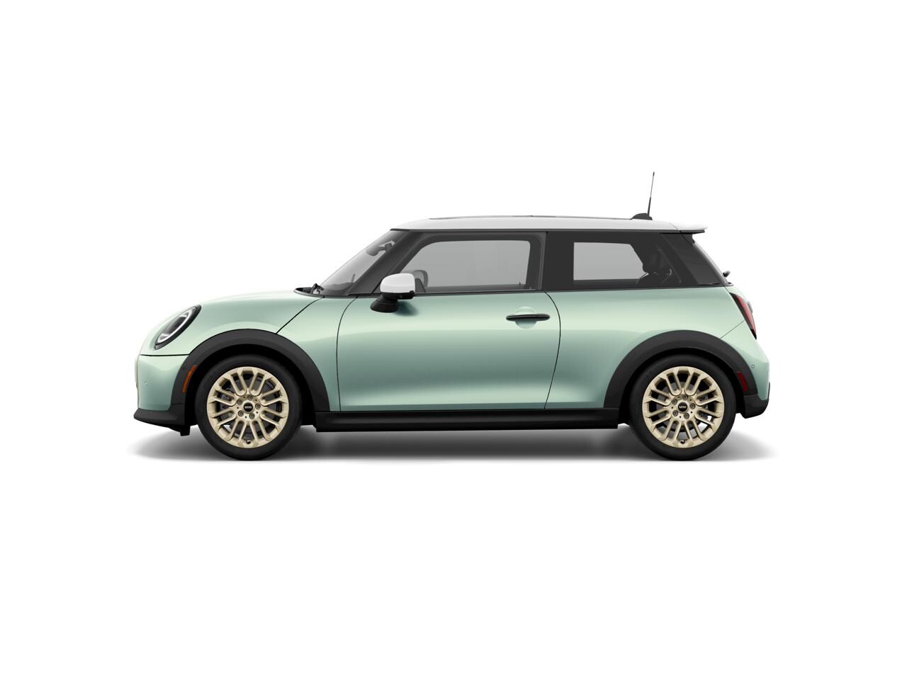 2026 Mini Cooper S Iconic Coupe photo 4