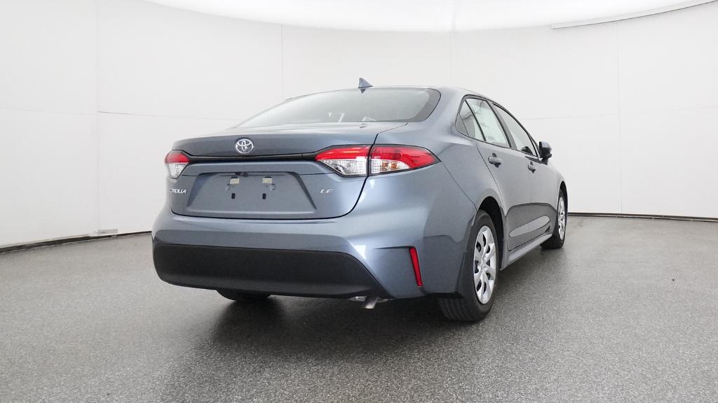 2025 Toyota Corolla LE photo 4
