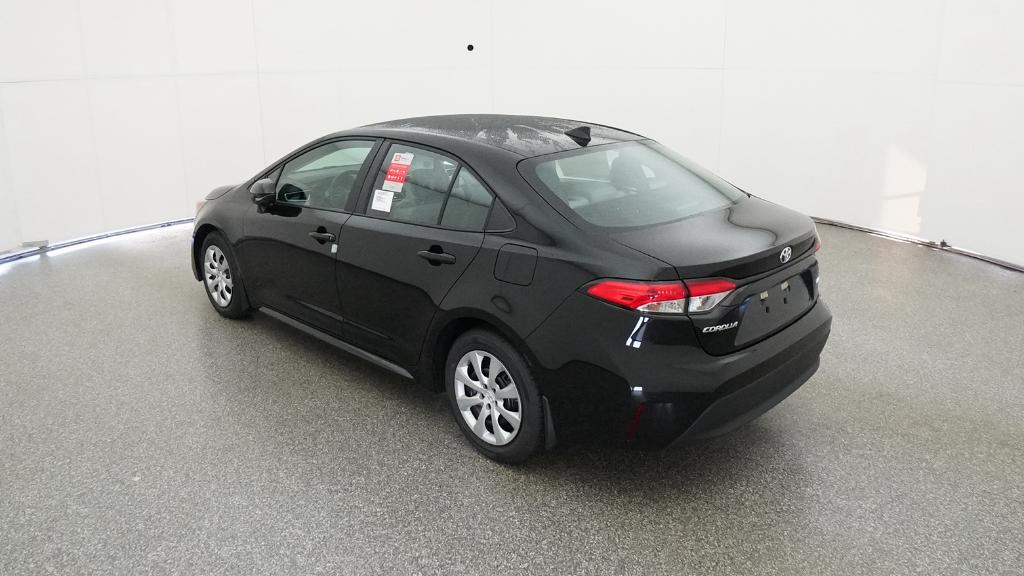 2025 Toyota Corolla LE photo 16