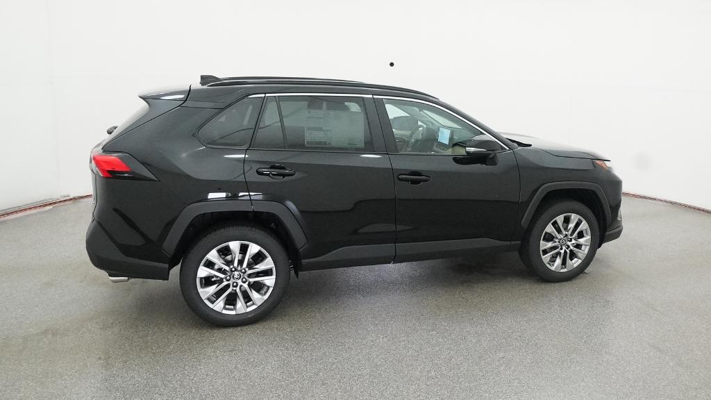 2025 Toyota RAV4 XLE Premium photo 2