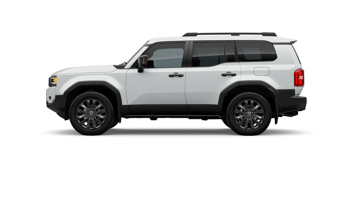 2025 Toyota Land Cruiser photo 4