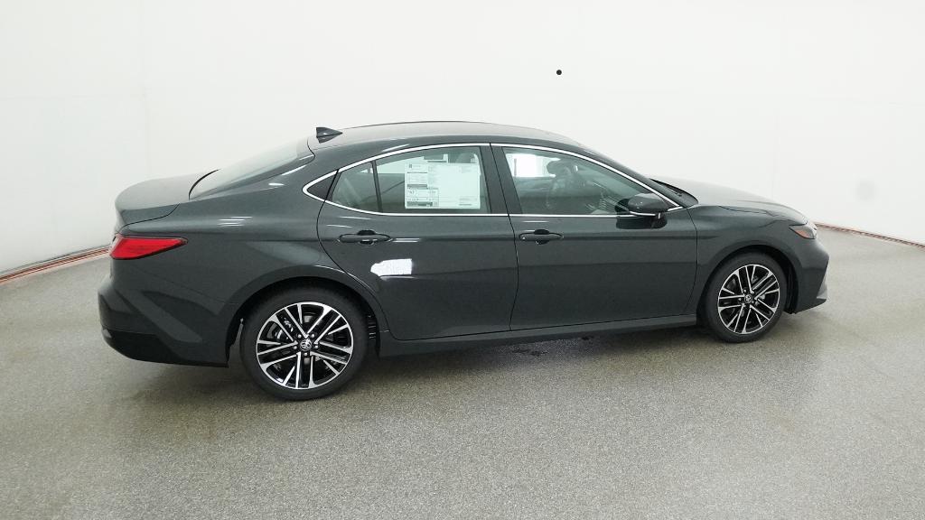 2025 Toyota Camry XLE photo 2