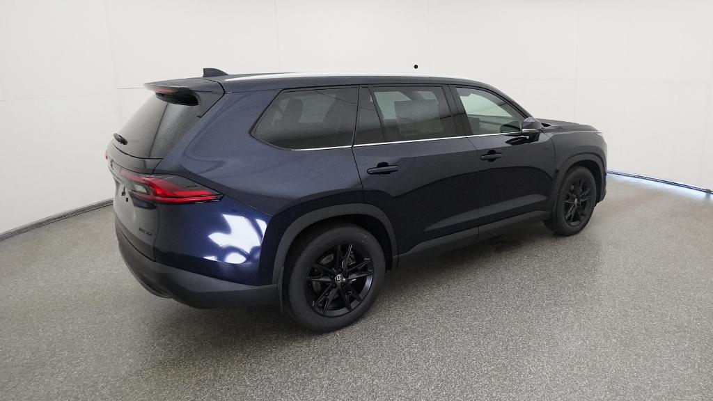 2025 Toyota Grand Highlander Limited photo 3