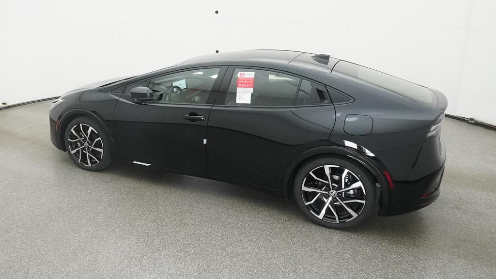 2024 Toyota Prius Prime XSE photo 4