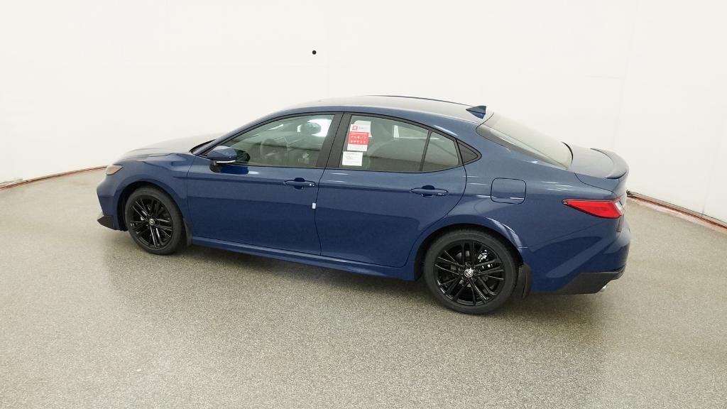2025 Toyota Camry SE photo 2