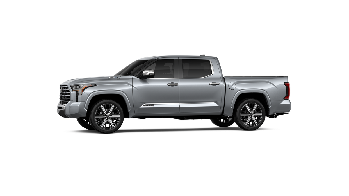 2025 Toyota Tundra CapStone CrewMax photo 3