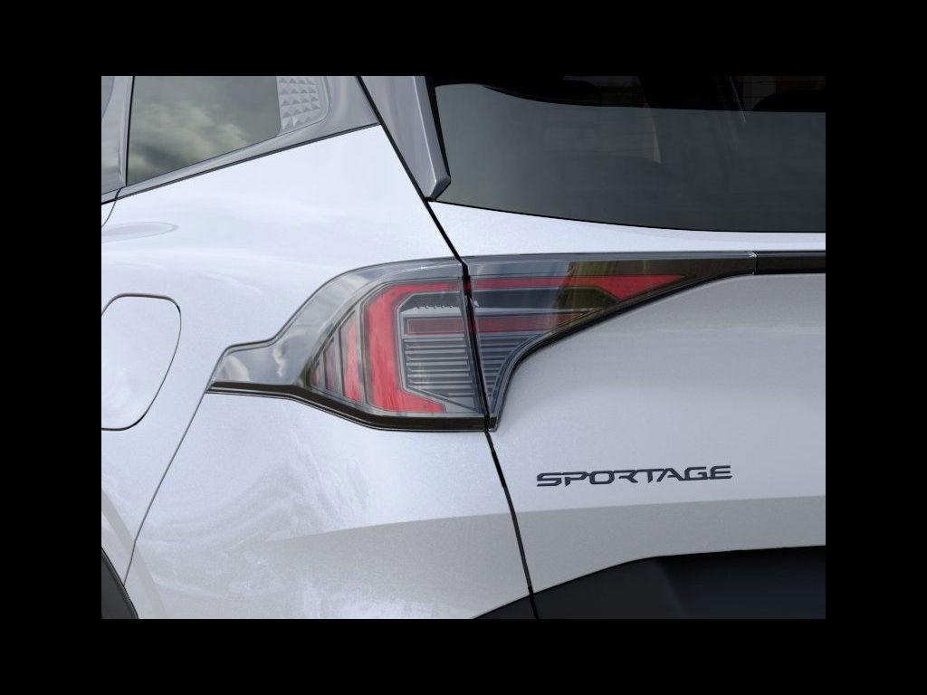 2026 Kia Sportage X-Line photo 11