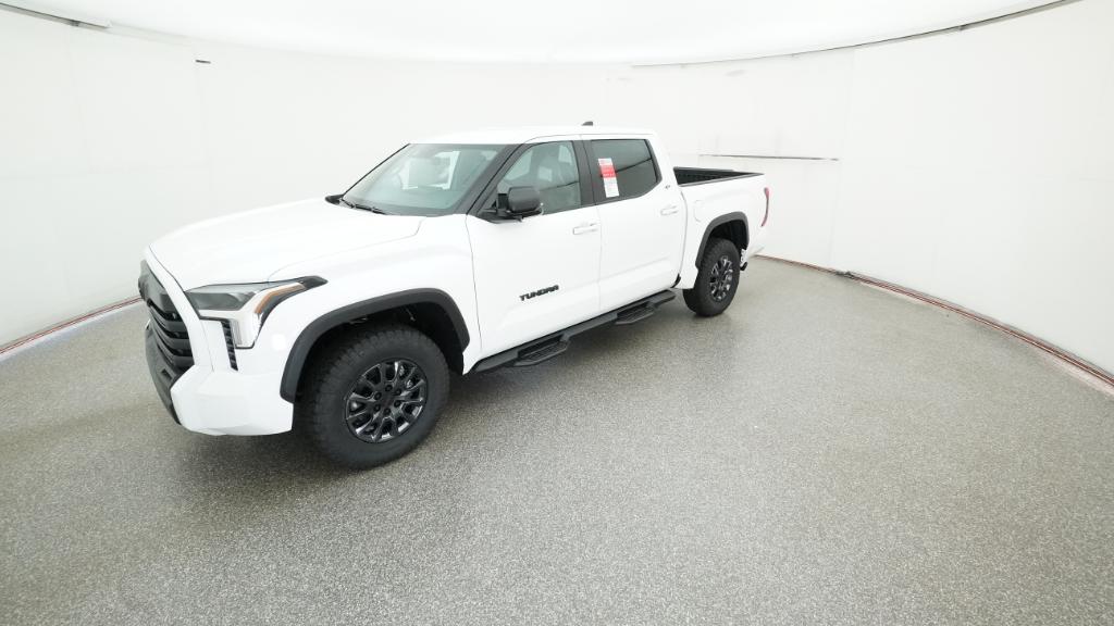 2026 Toyota Tundra SR5 CrewMax photo 4