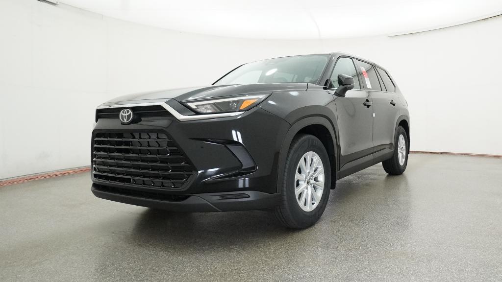 2026 Toyota Grand Highlander XLE photo 3