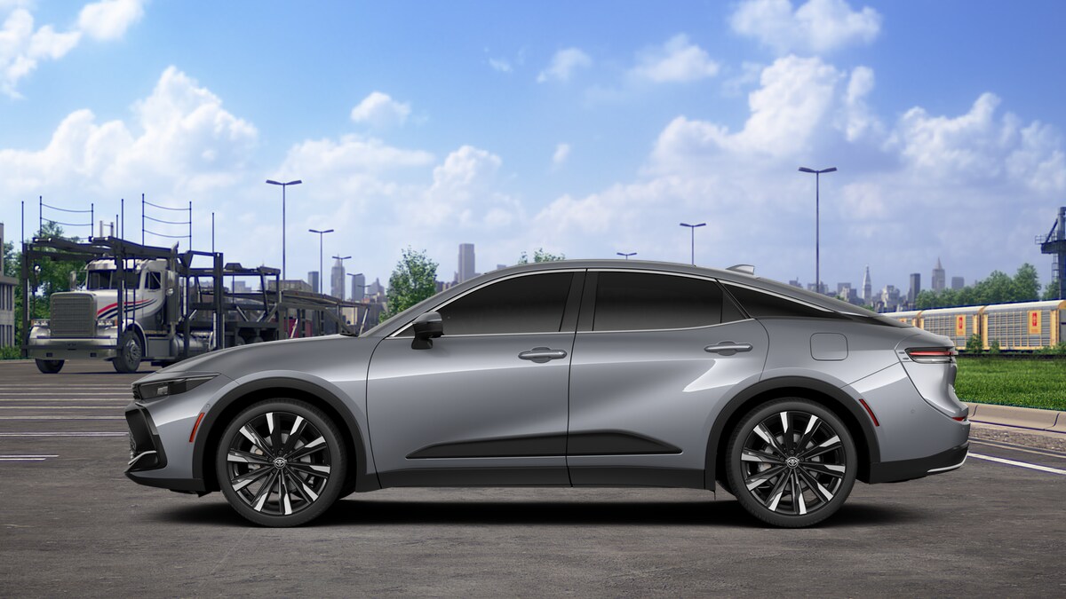 2026 Toyota Crown Platinum photo 4