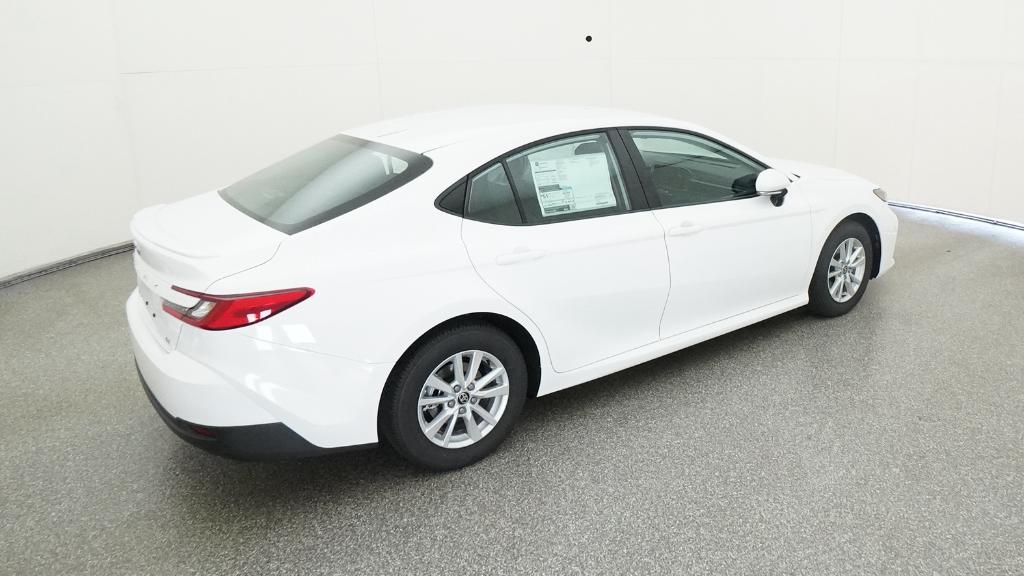 2025 Toyota Camry LE photo 36