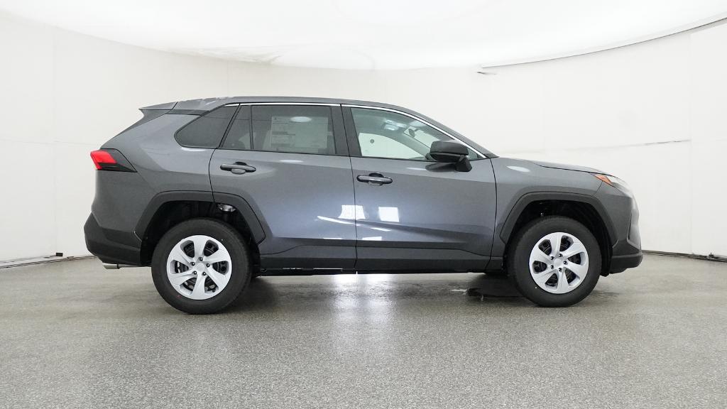 2025 Toyota RAV4 LE photo 3