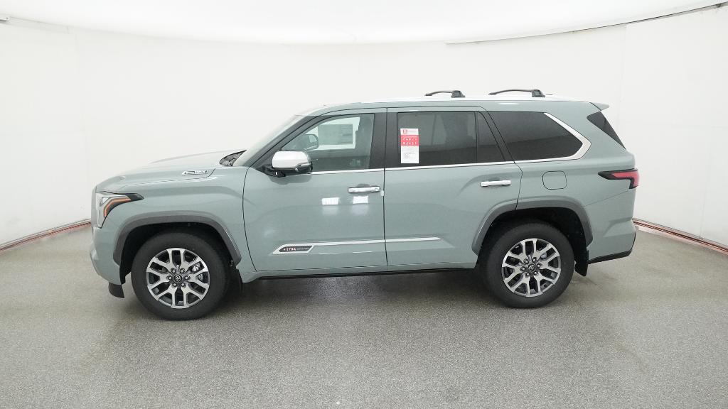 2025 Toyota Sequoia photo 3