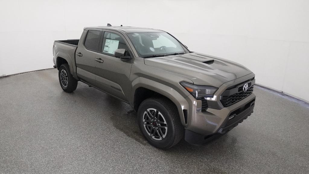 2025 Toyota Tacoma TRD Sport Double Cab photo 4