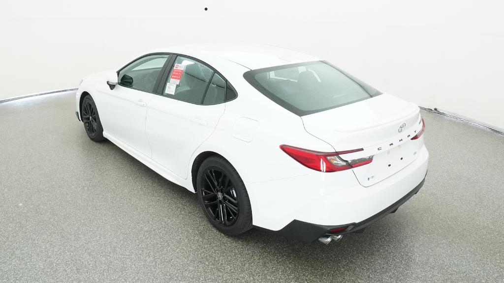 2025 Toyota Camry SE photo 30