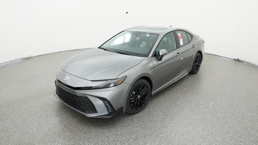 2025 Toyota Camry SE photo 2
